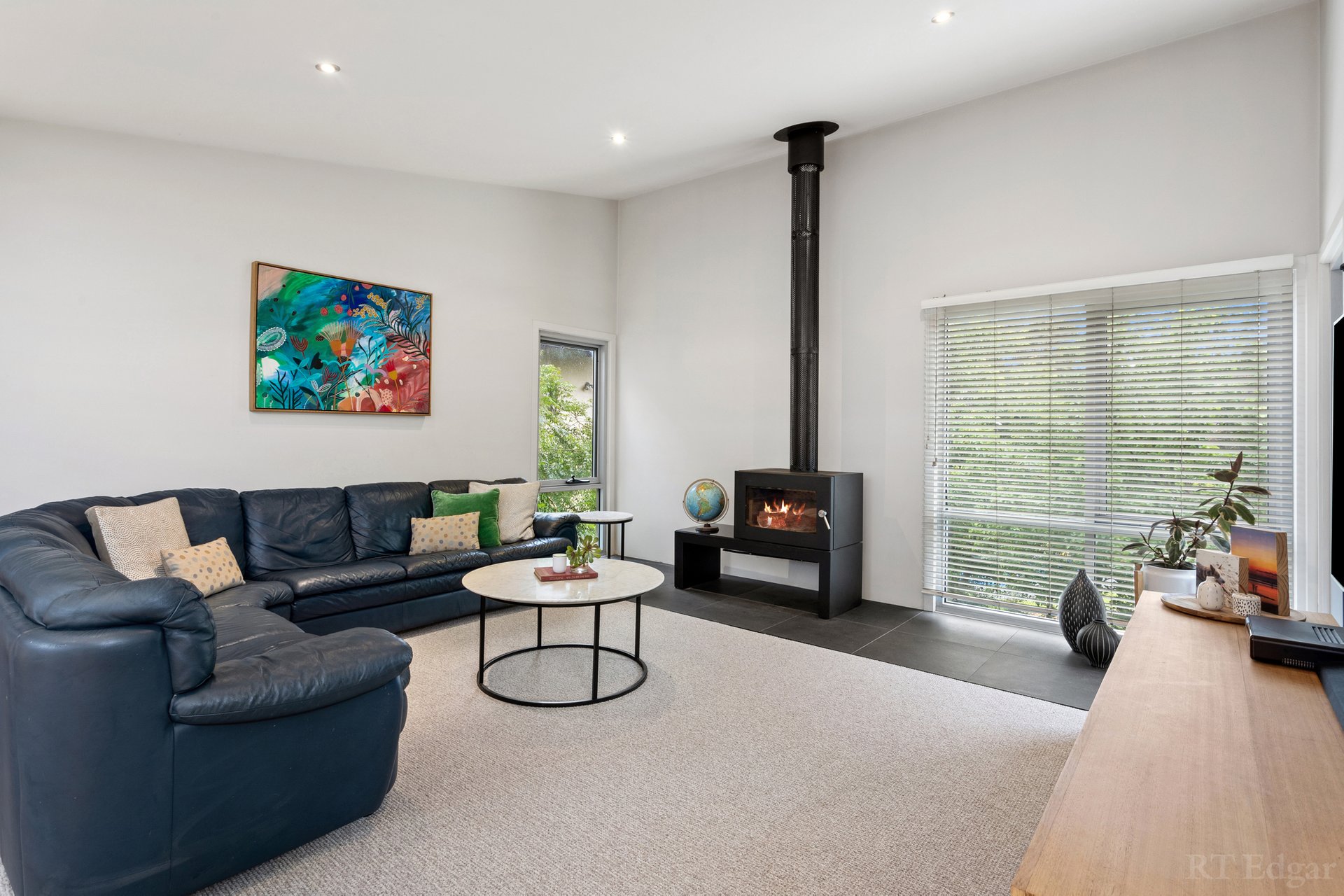 Property Gallery Thumbnail 9