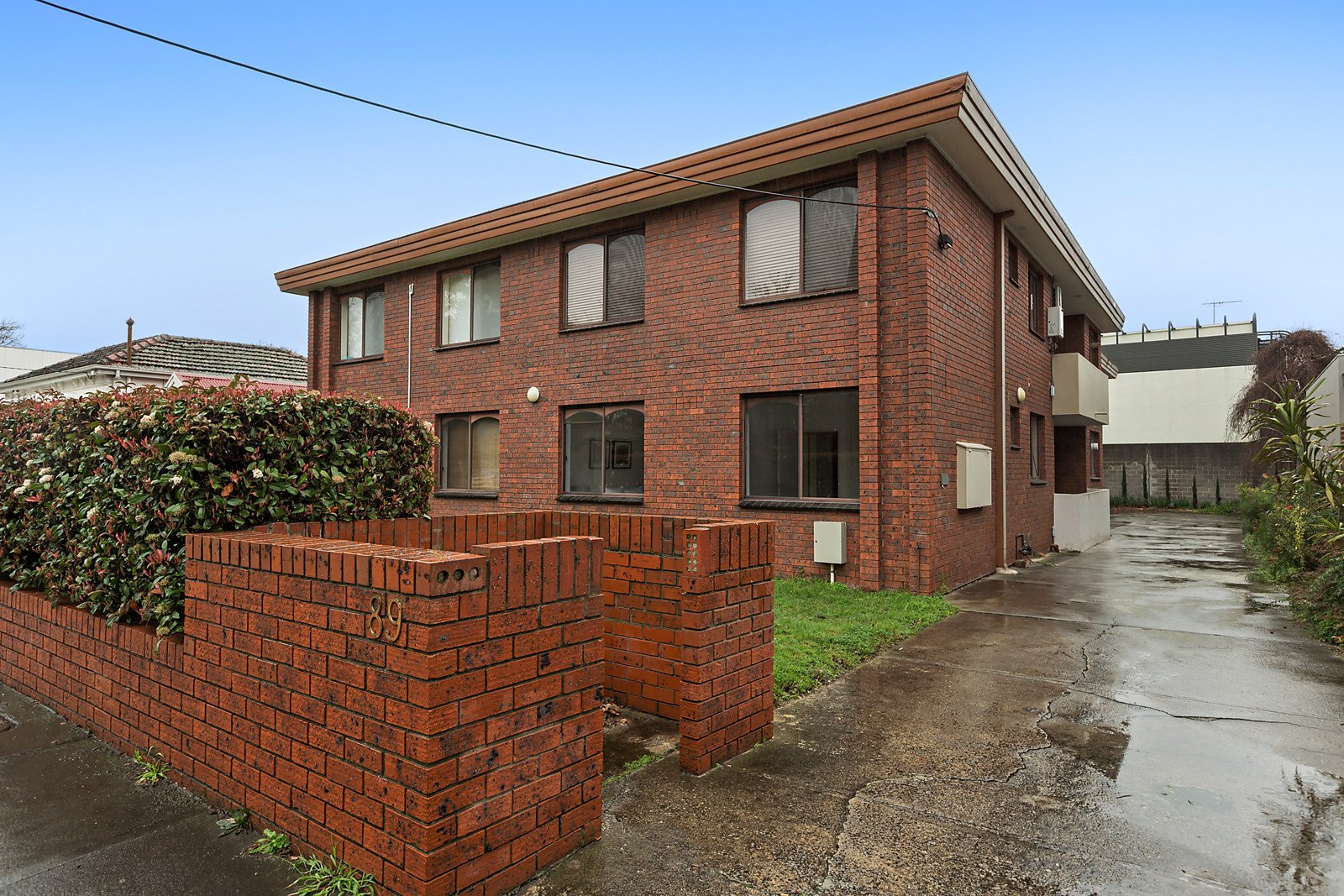 2/89 Manningtree Road, Hawthorn image 2