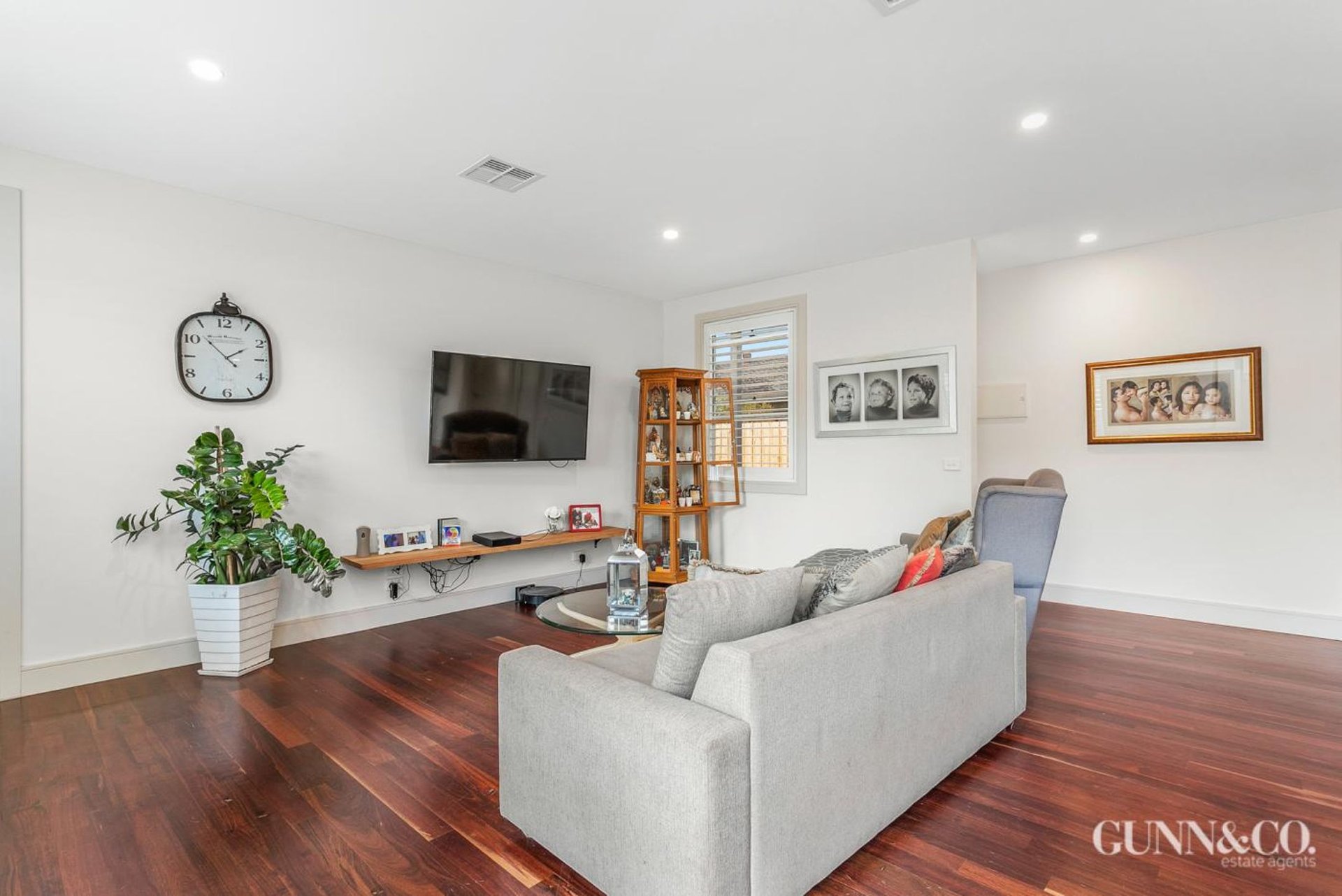 2/89 Melbourne Road, Williamstown image 5