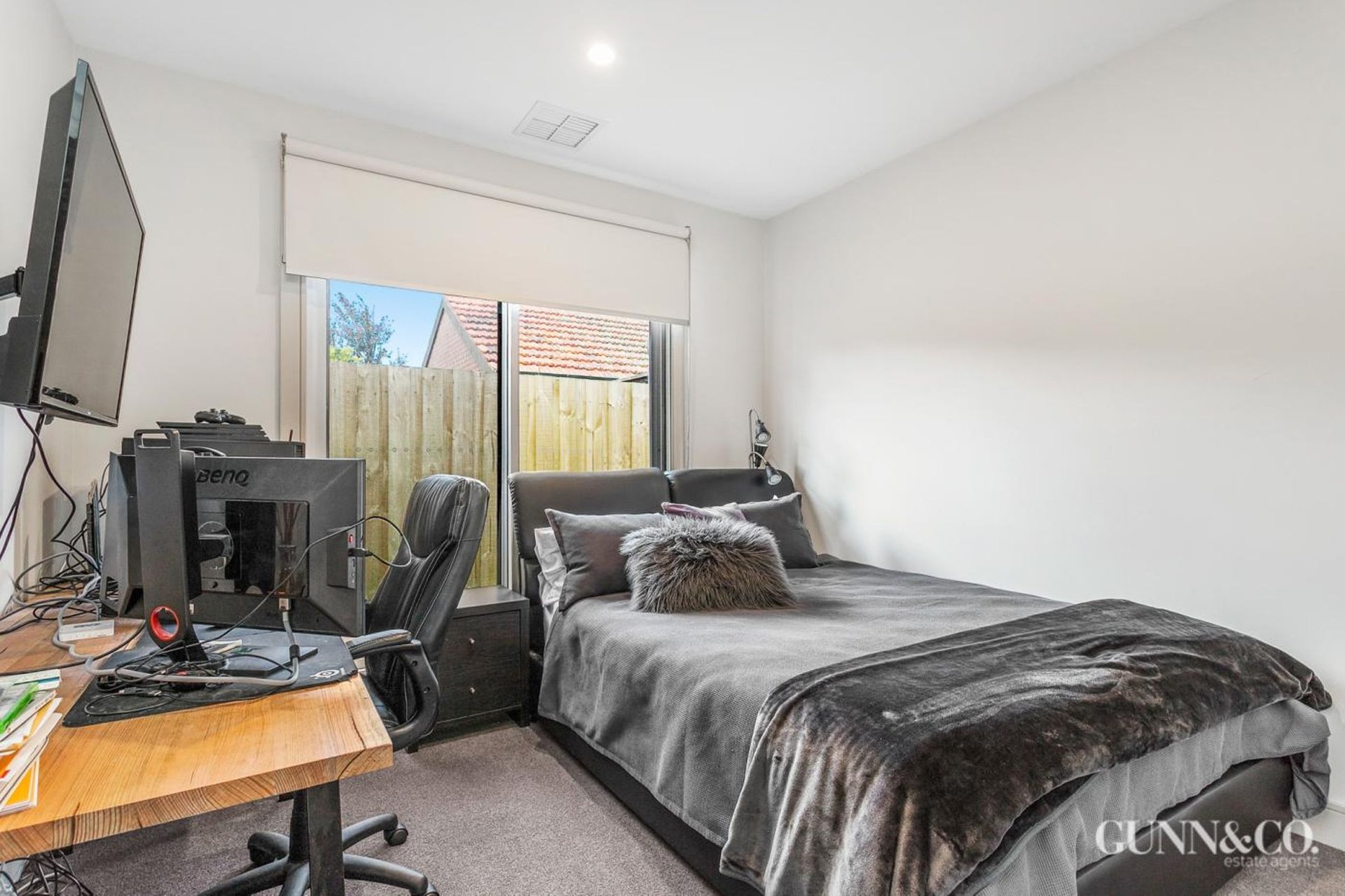 2/89 Melbourne Road, Williamstown image 10