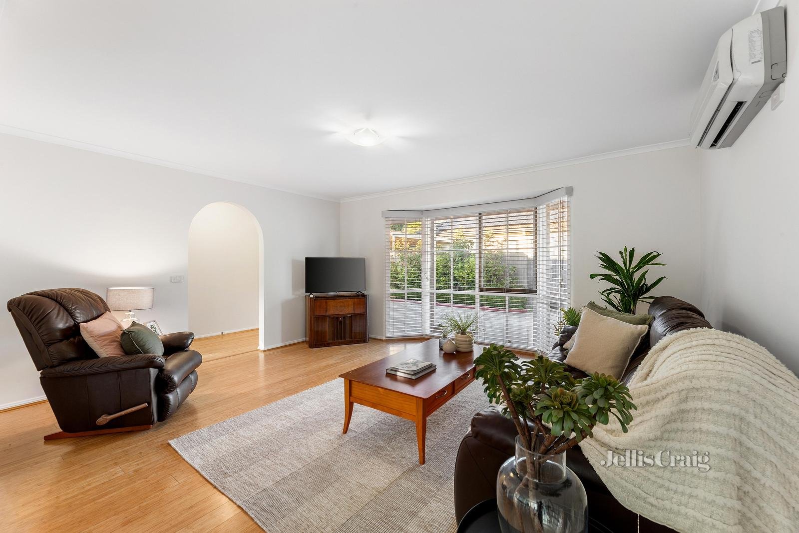 2/89 Mount Dandenong Road, Ringwood East image 4
