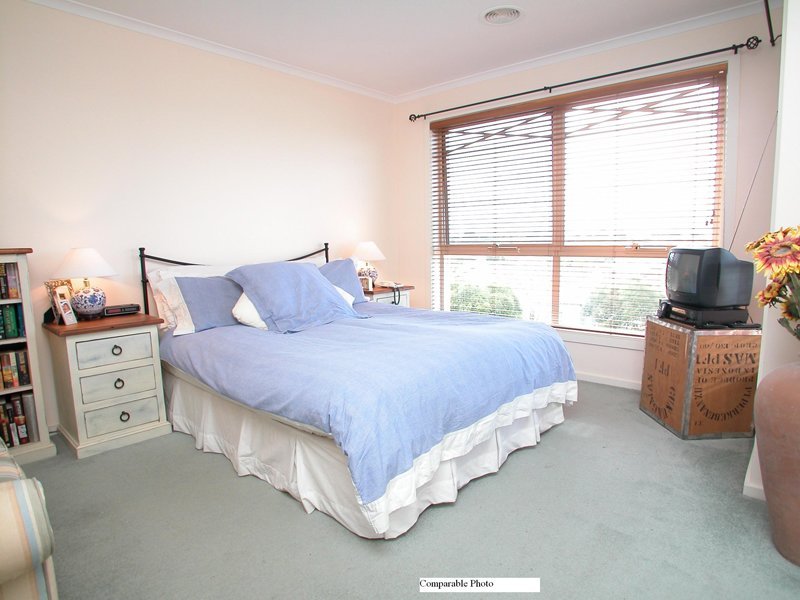 28/910 Canterbury Road, Box Hill South image 2
