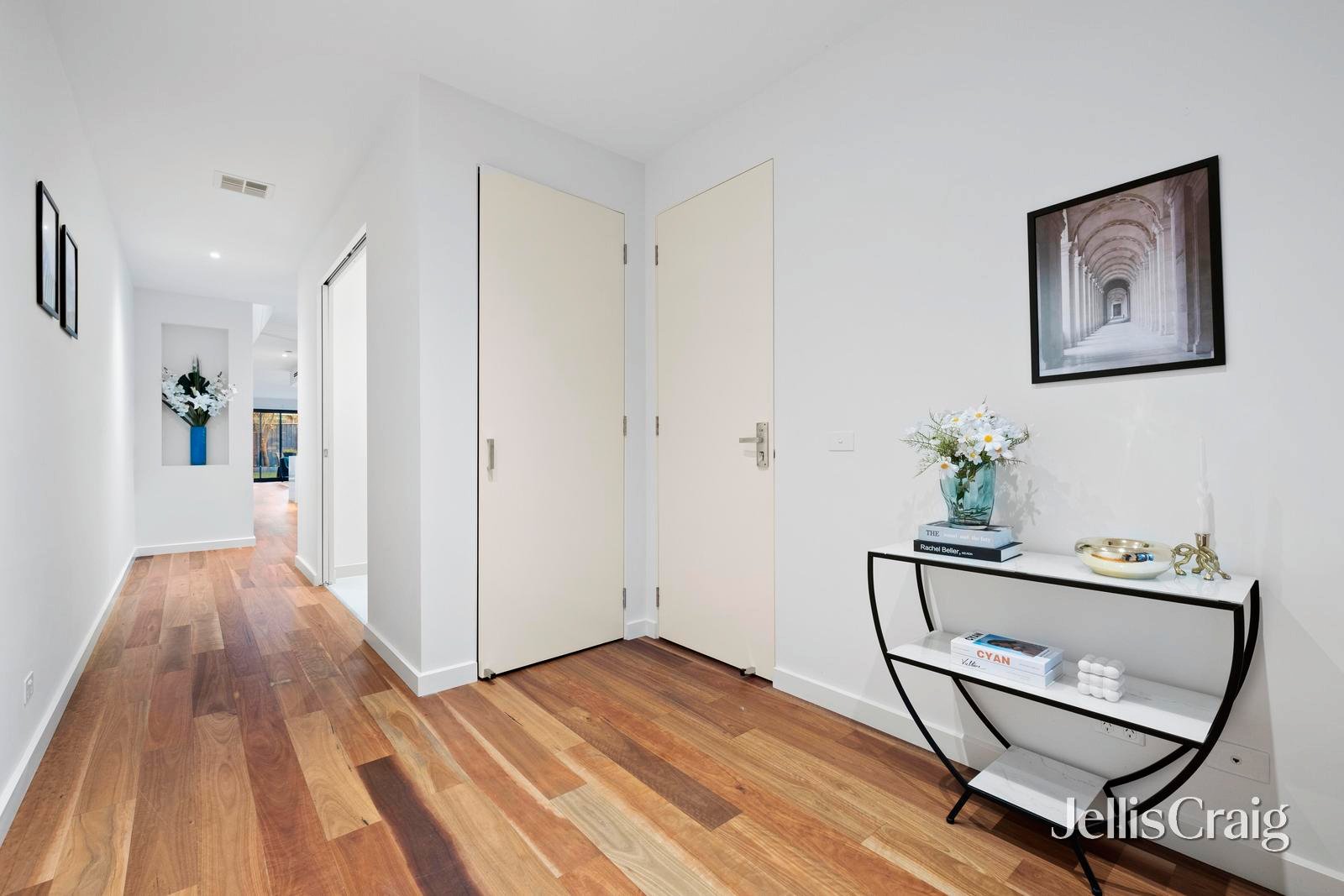 28a Atkinson Street, Bentleigh image 5