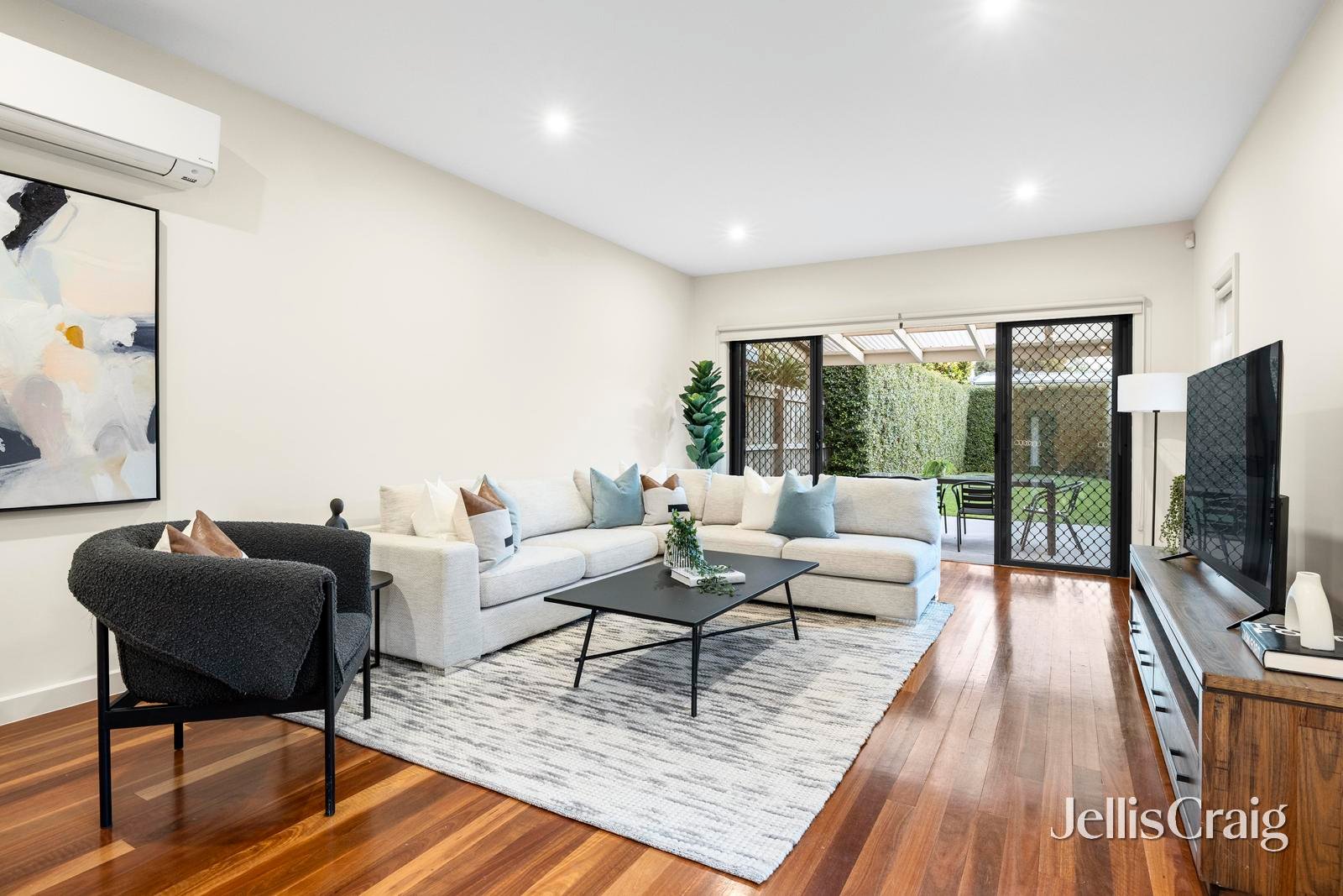 28a Barrington Street, Bentleigh East image 7