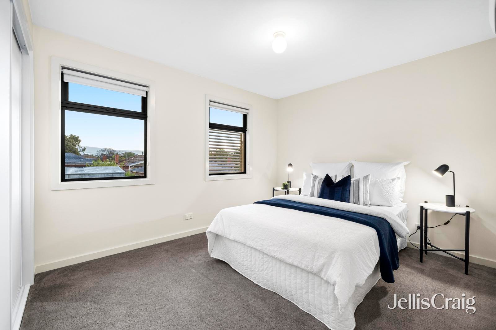 28a Barrington Street, Bentleigh East image 12