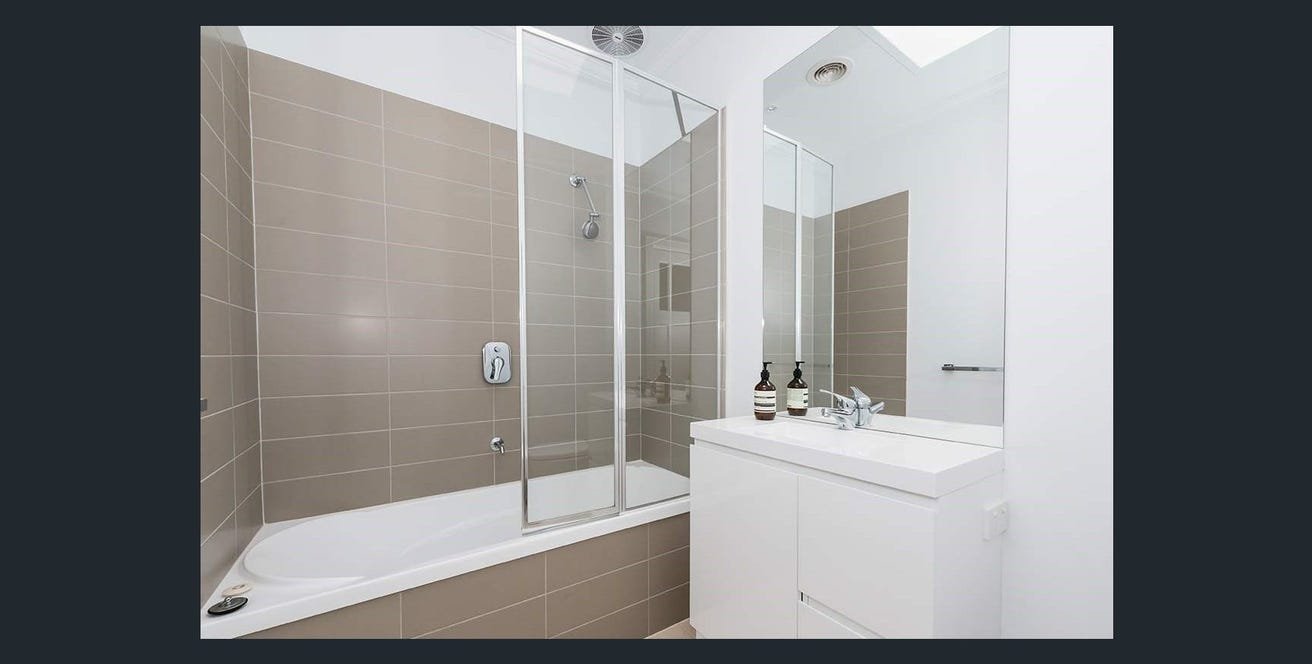 28A Blanche Street, Brighton East image 4