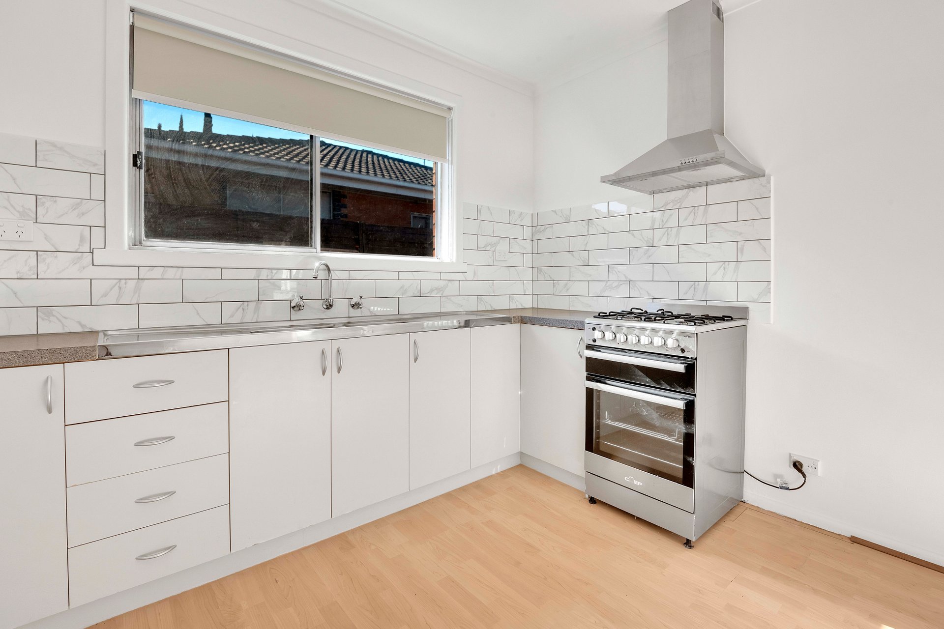 2/8a Danin Street, Pascoe Vale image 2