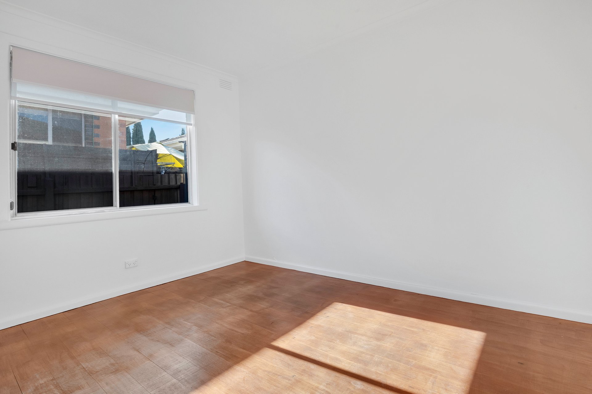 2/8a Danin Street, Pascoe Vale image 3