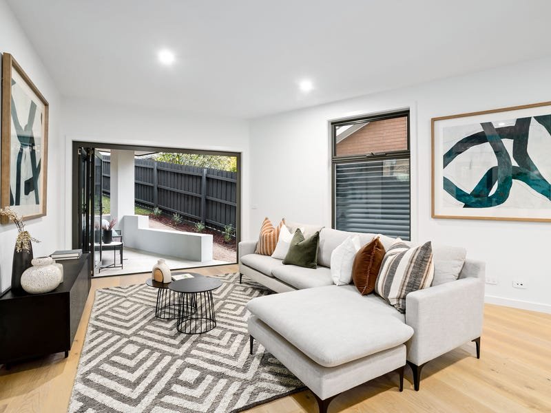 Property Gallery Thumbnail 3