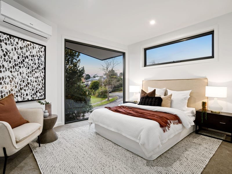 Property Gallery Thumbnail 6