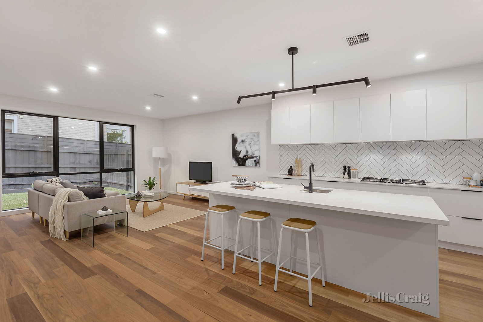 28B Oak Hill Road, Mount&nbsp;Waverley image 6