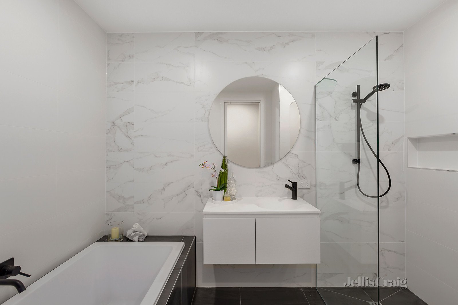 28B Oak Hill Road, Mount&nbsp;Waverley image 9