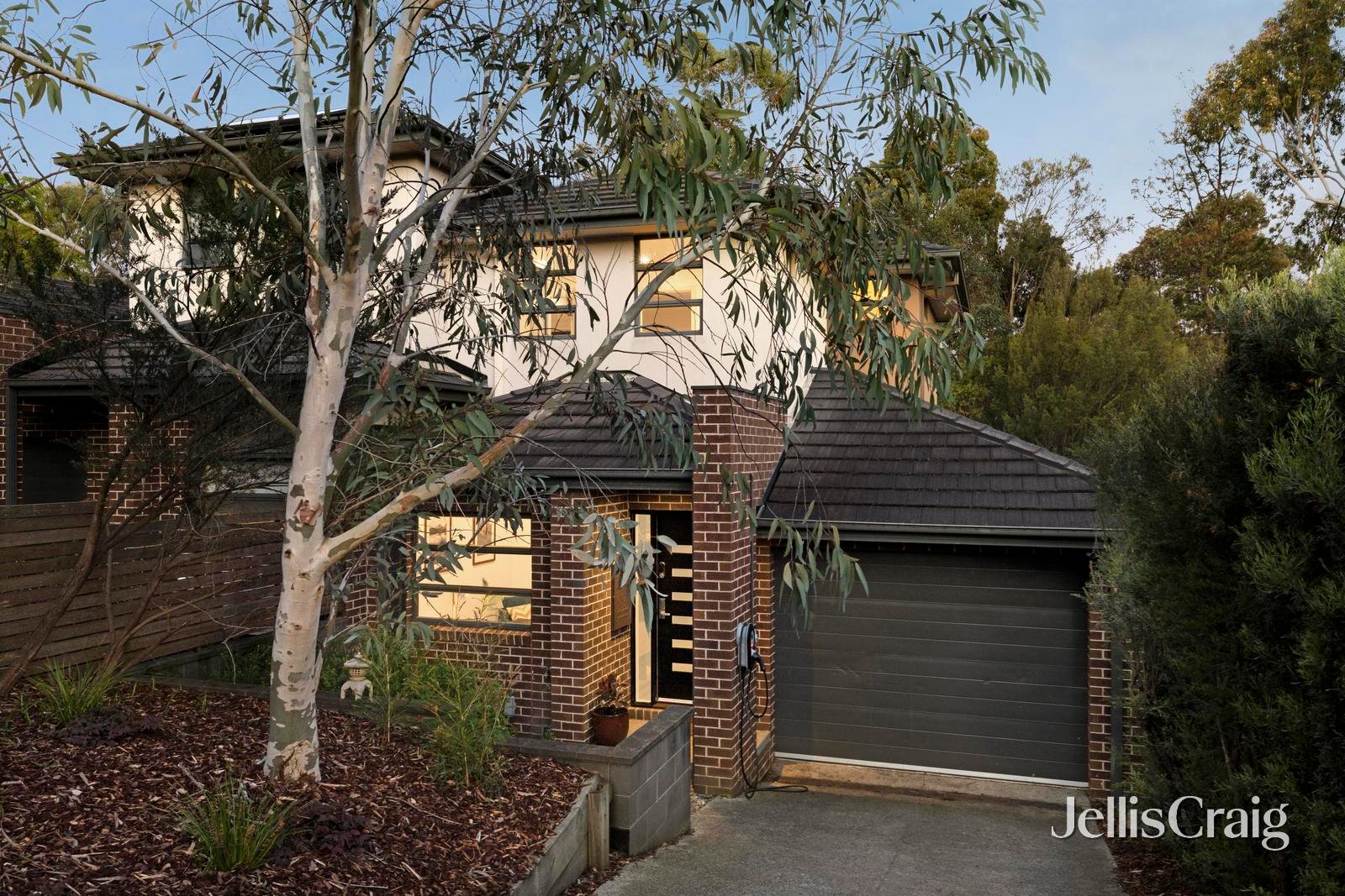 28B Park Road, Mount&nbsp;Waverley image 1