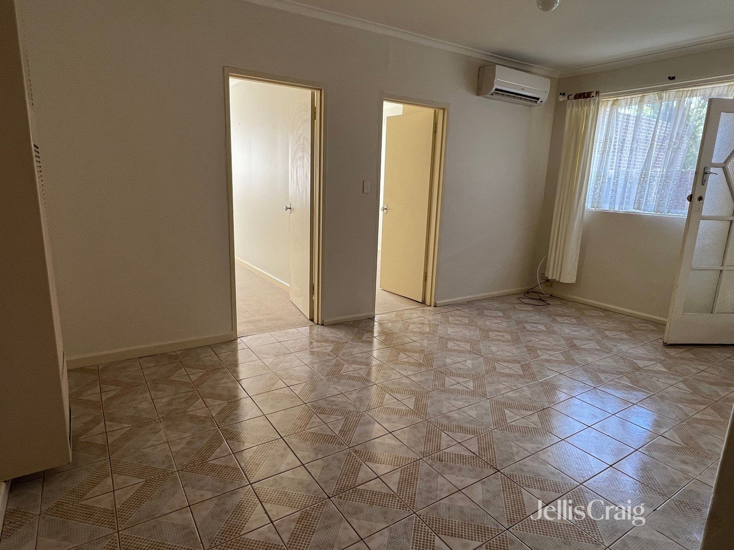 28B Wembley Avenue, Yarraville image 2