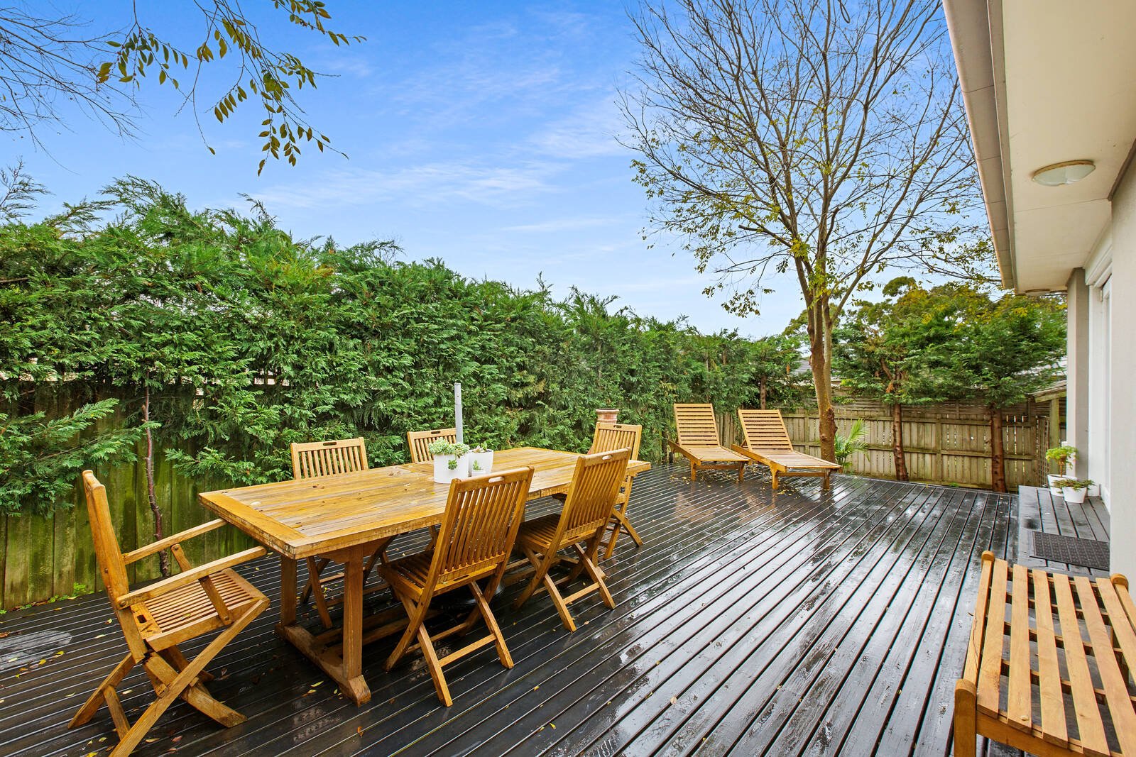 Property Gallery Thumbnail 6