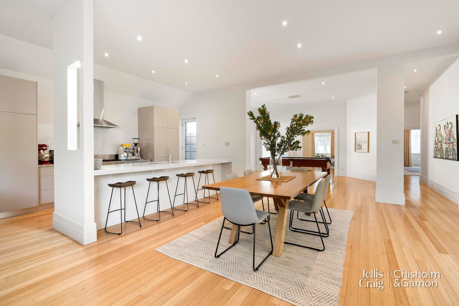 29 Addison Street, Elwood image 4