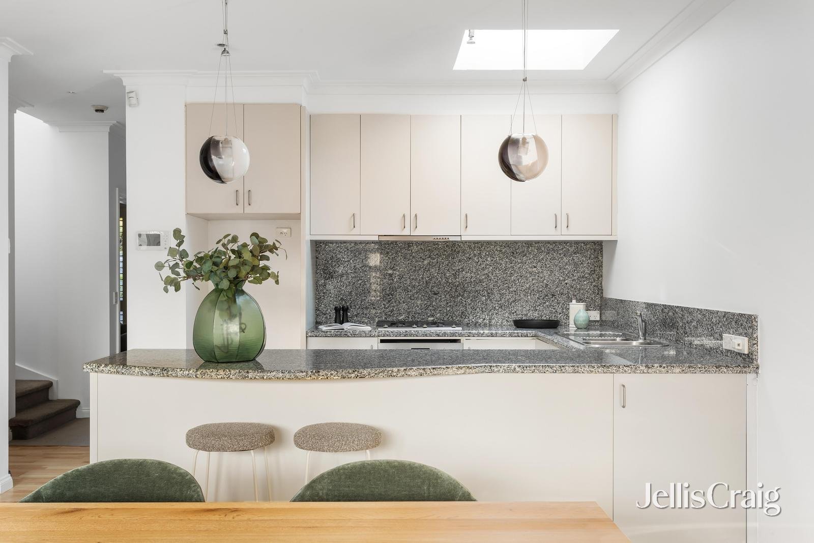 2/9 Affleck Street, South&nbsp;Yarra image 4