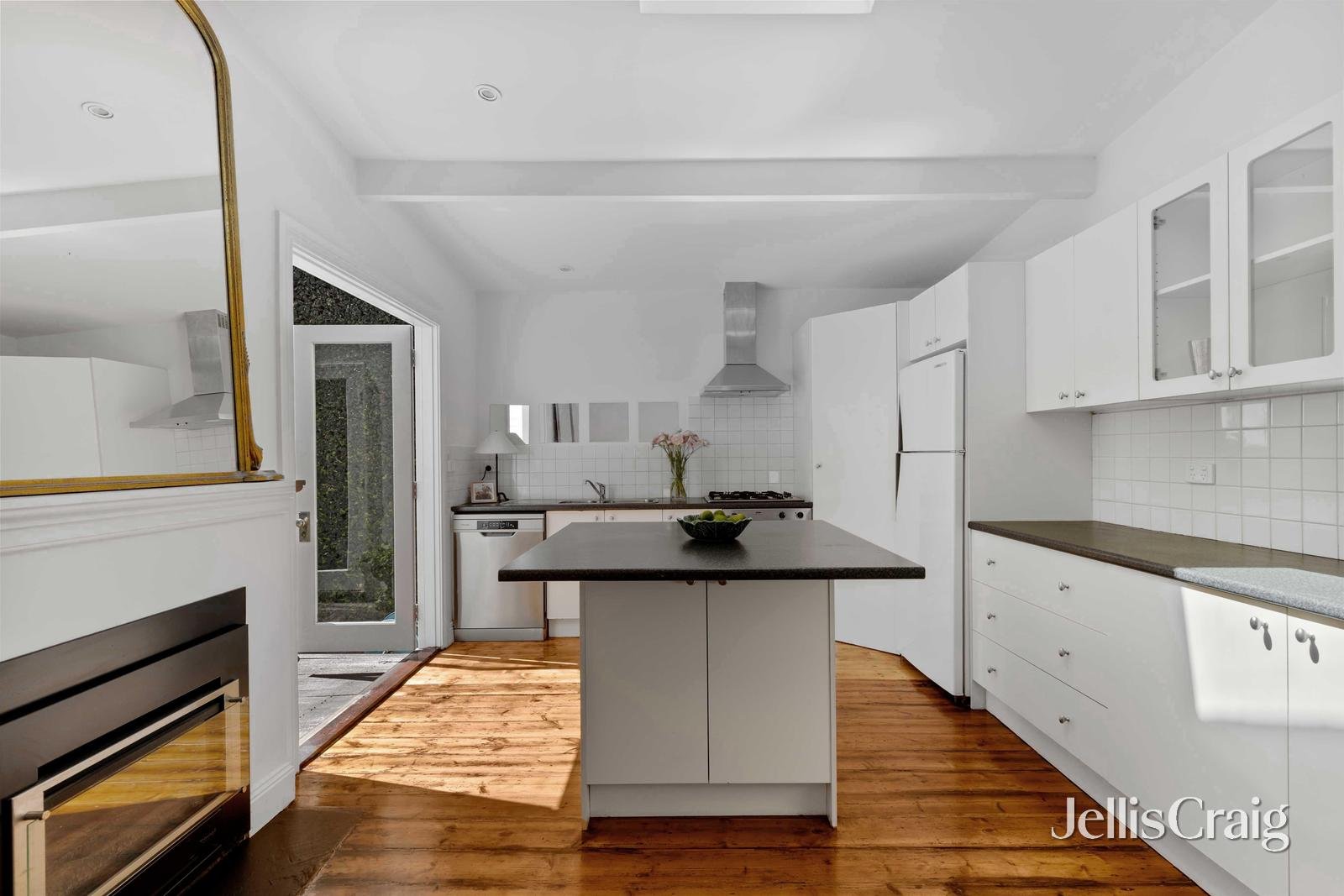 29 Allen Street, Hawthorn image 4