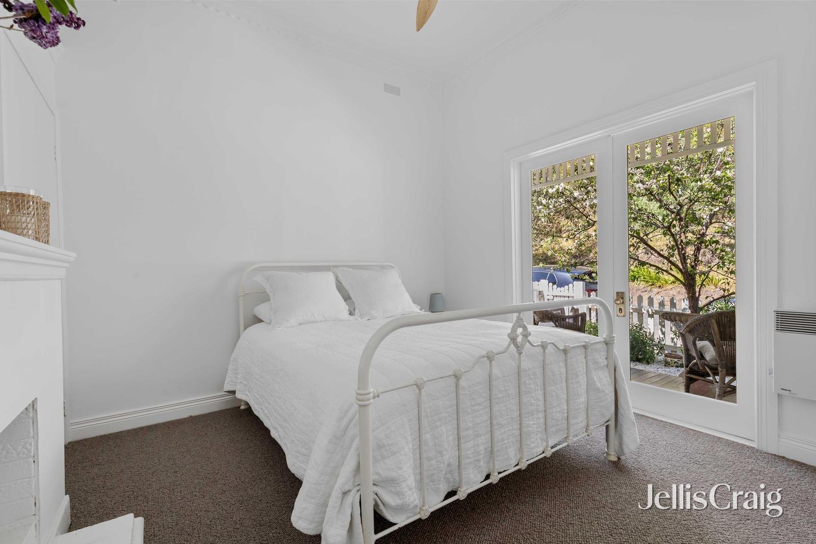 29 Allen Street, Hawthorn image 5