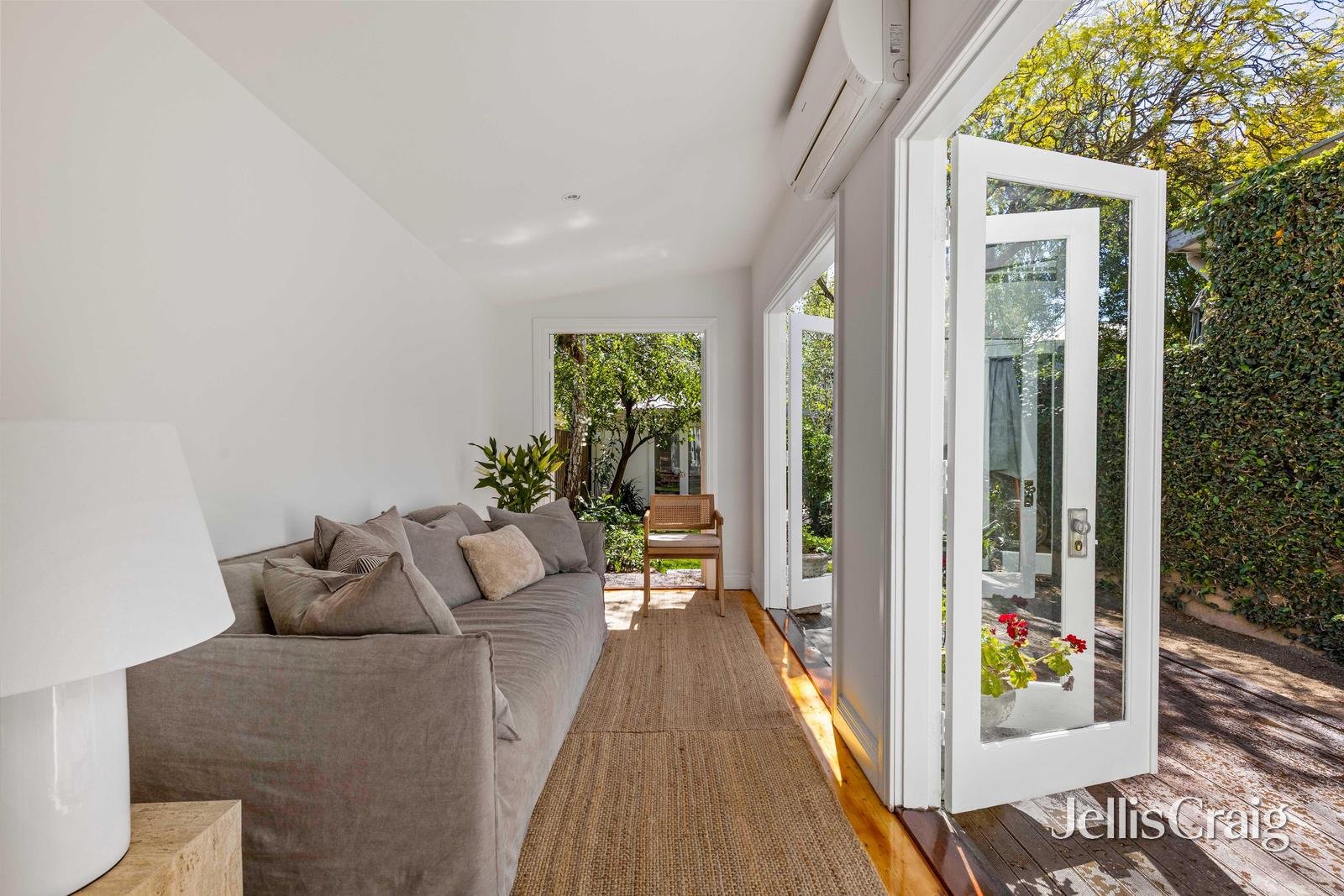 29 Allen Street, Hawthorn image 8
