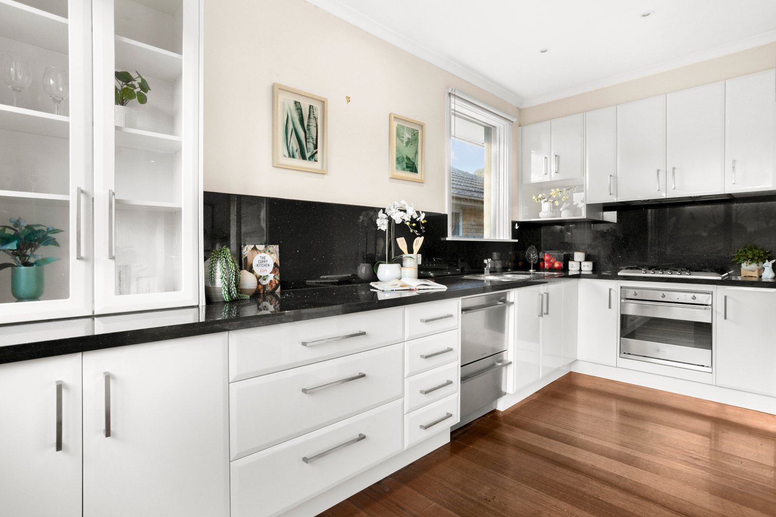 Property Gallery Thumbnail 5