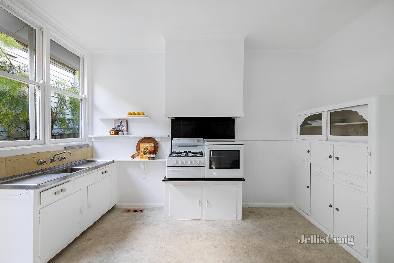 29 Avenue Road, Camberwell image 4