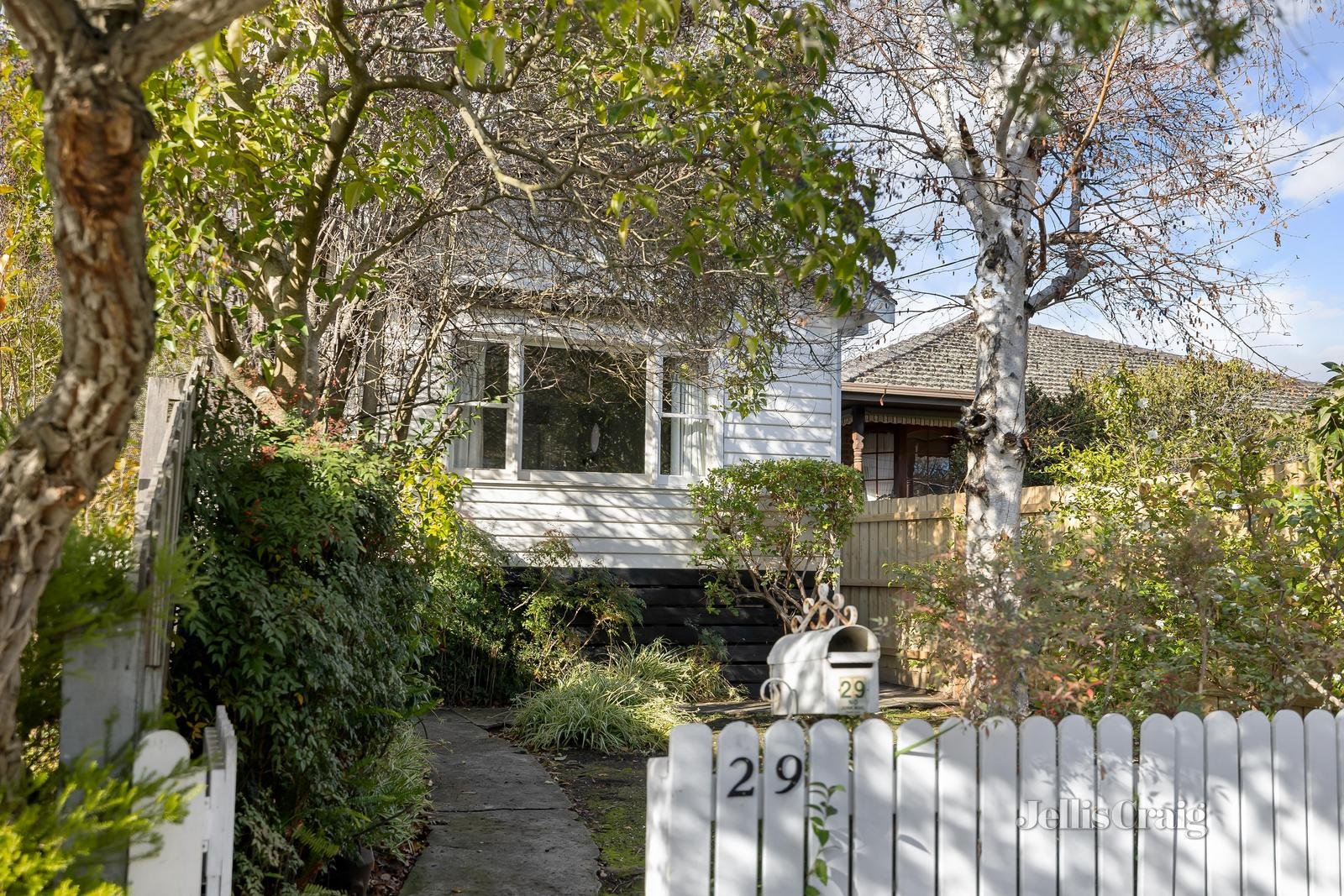 29 Avenue Road, Camberwell image 10