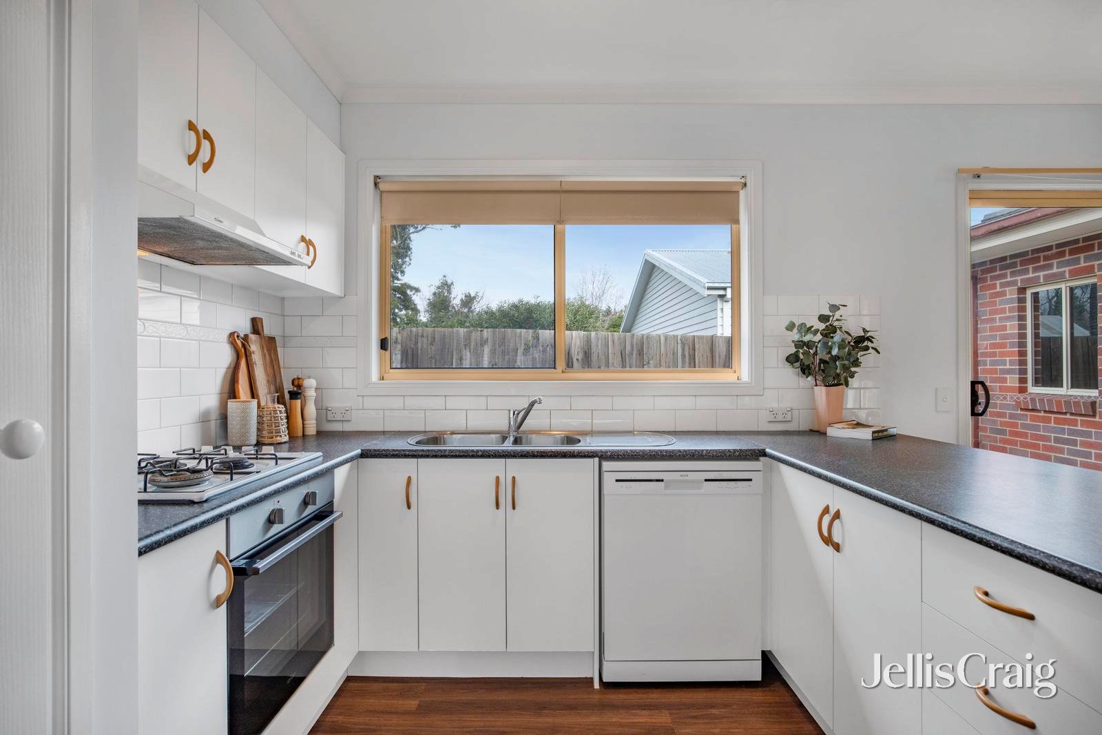 2/9 Barkly Street, Ballarat&nbsp;East image 11