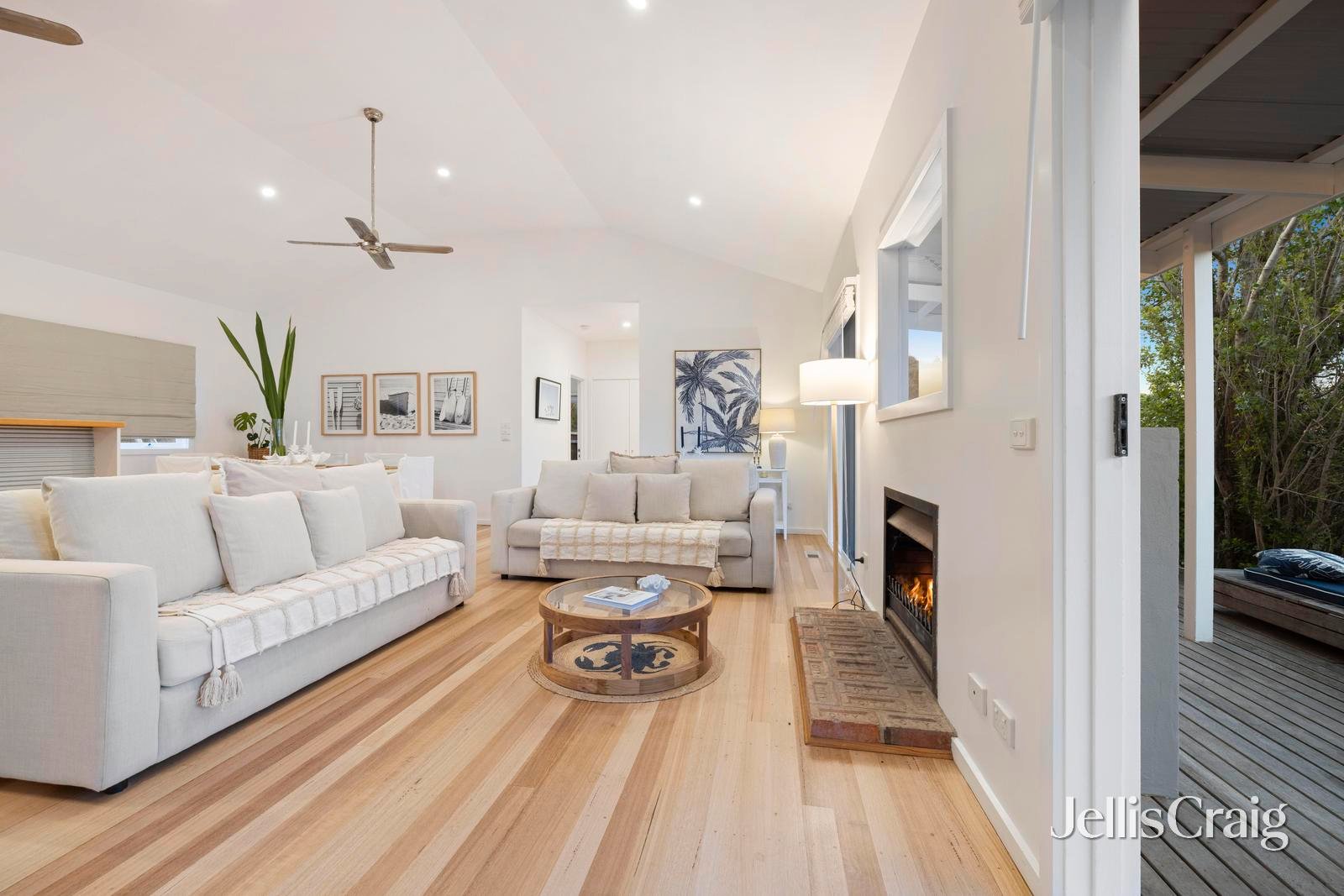 29 Beach Avenue, Blairgowrie image 3