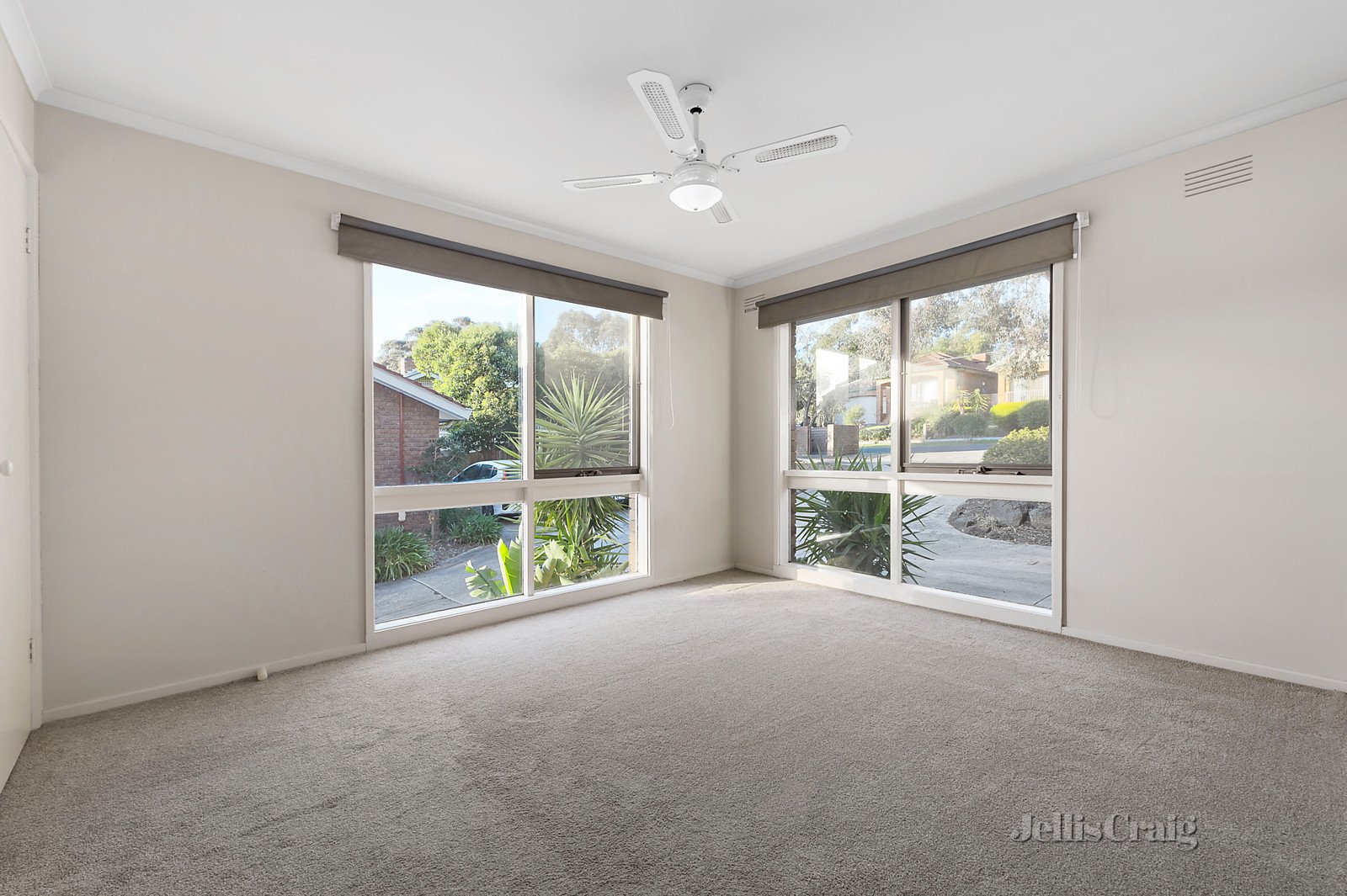 2/9 Beaconsfield Road, Briar Hill image 6