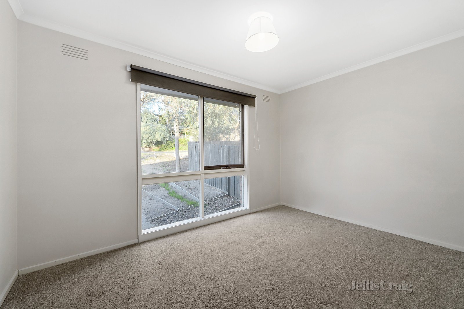 2/9 Beaconsfield Road, Briar Hill image 7