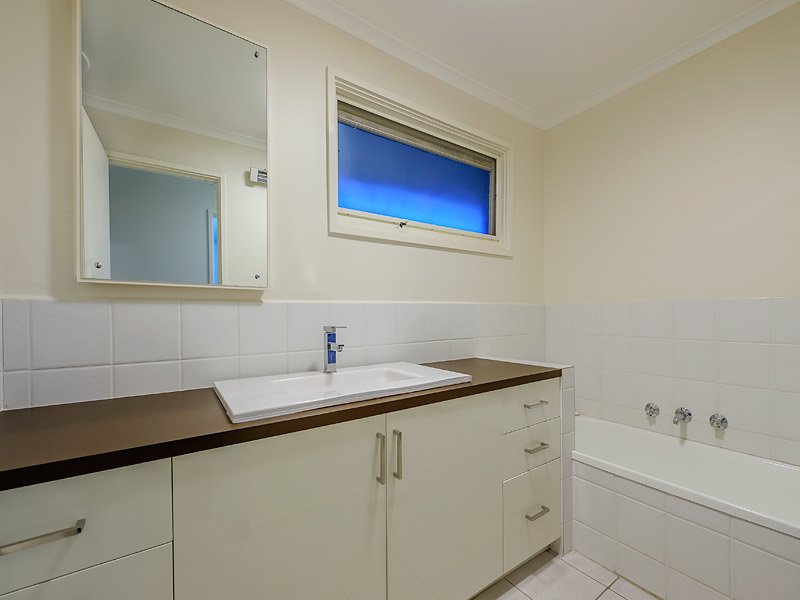 29 Boardman Close, Box Hill South image 6