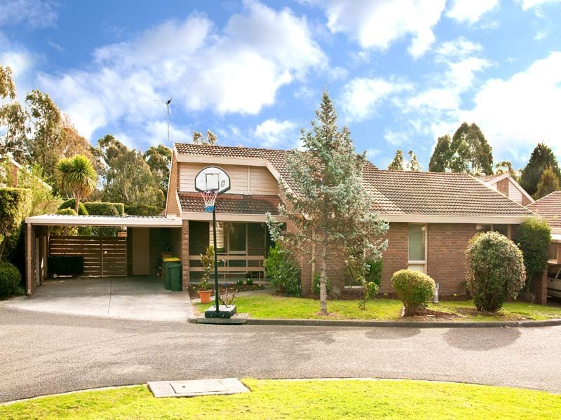 29 Boardman Close, Box Hill South image 1