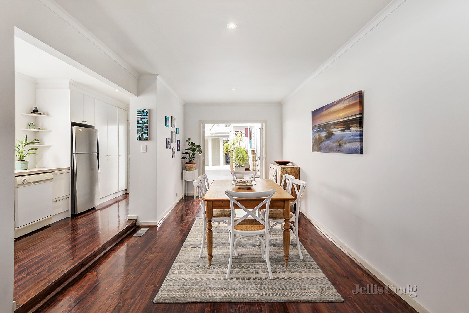 29 Bowen Street, Prahran image 3