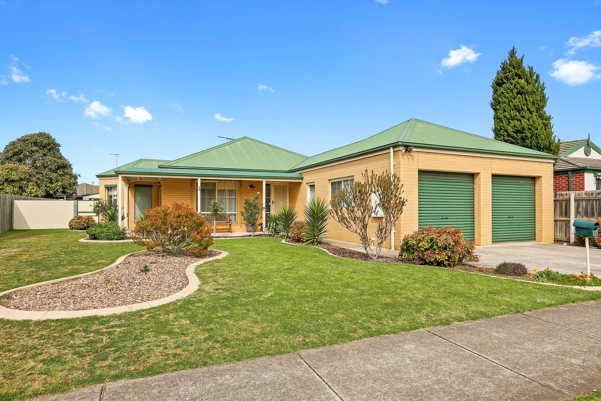 29 Buckingham Street, Lara image 1