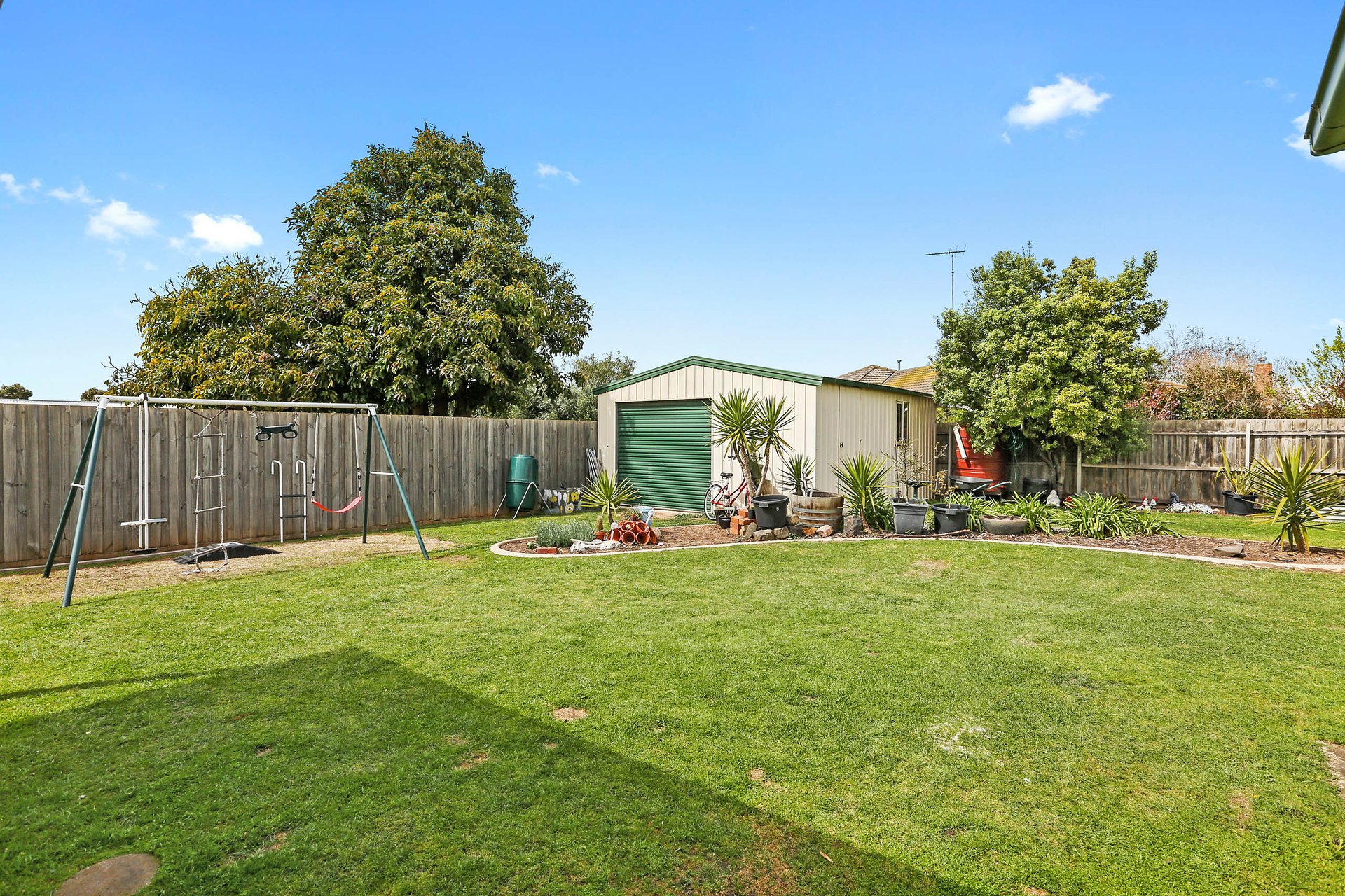 29 Buckingham Street, Lara image 10