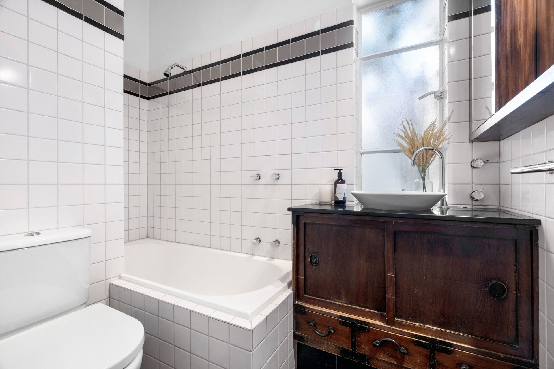 Property Gallery Thumbnail 10