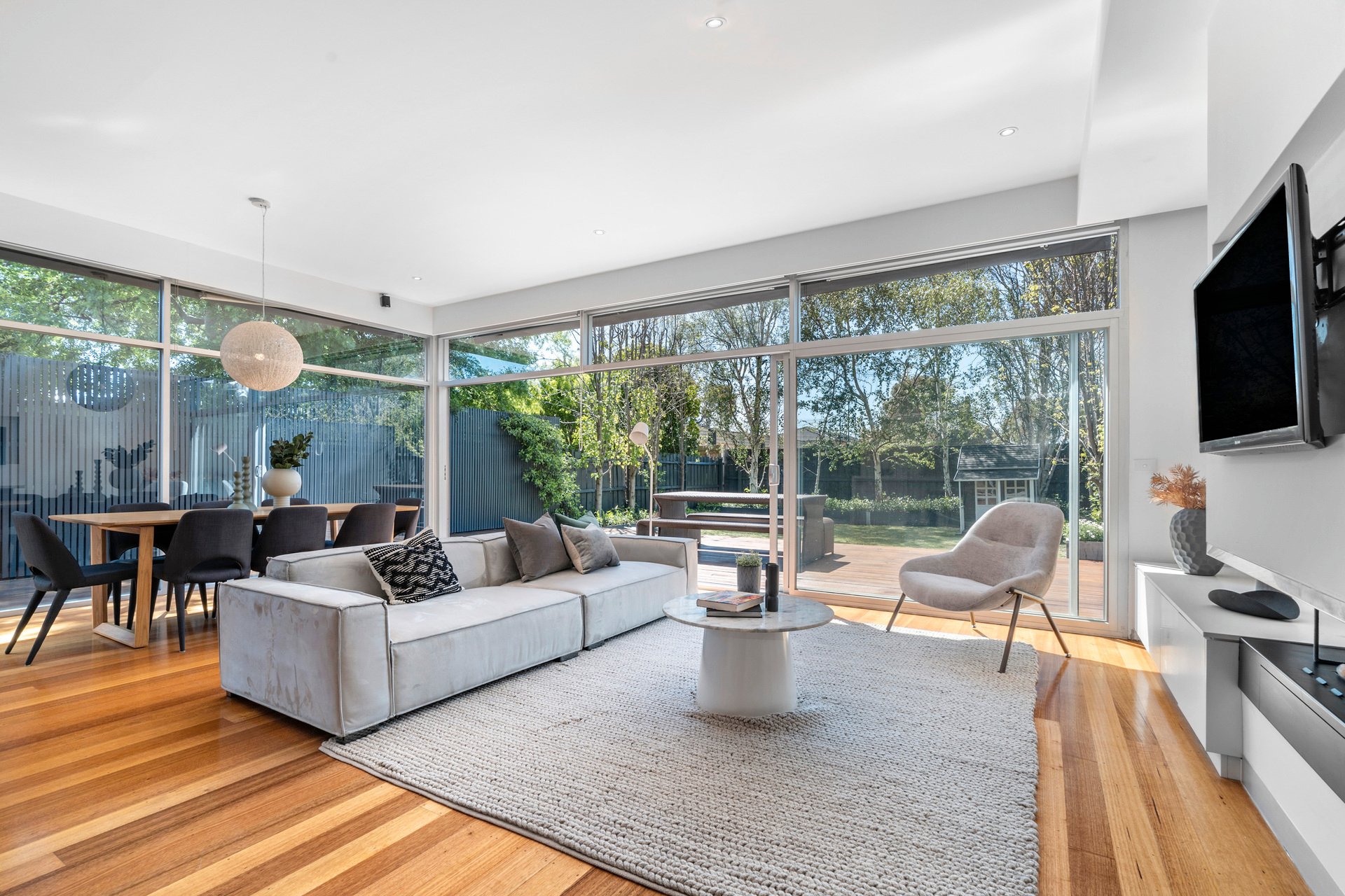 Property Gallery Thumbnail 3
