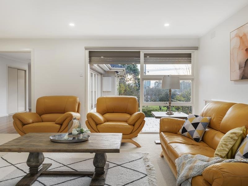 29 Burgundy Drive, Doncaster image 6