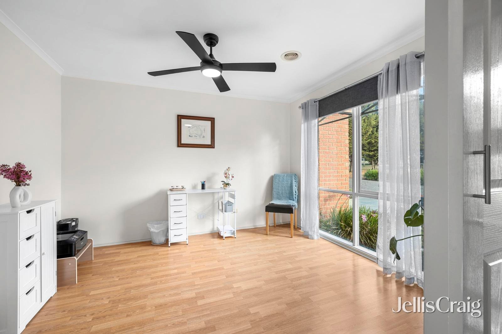 29 Burton Avenue, Kyneton image 10