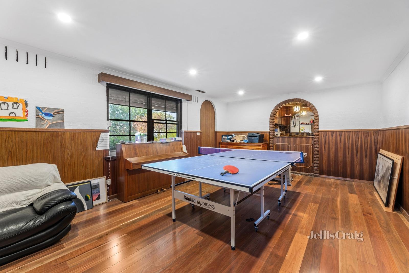29 Caithness Crescent, Glen Waverley image 11