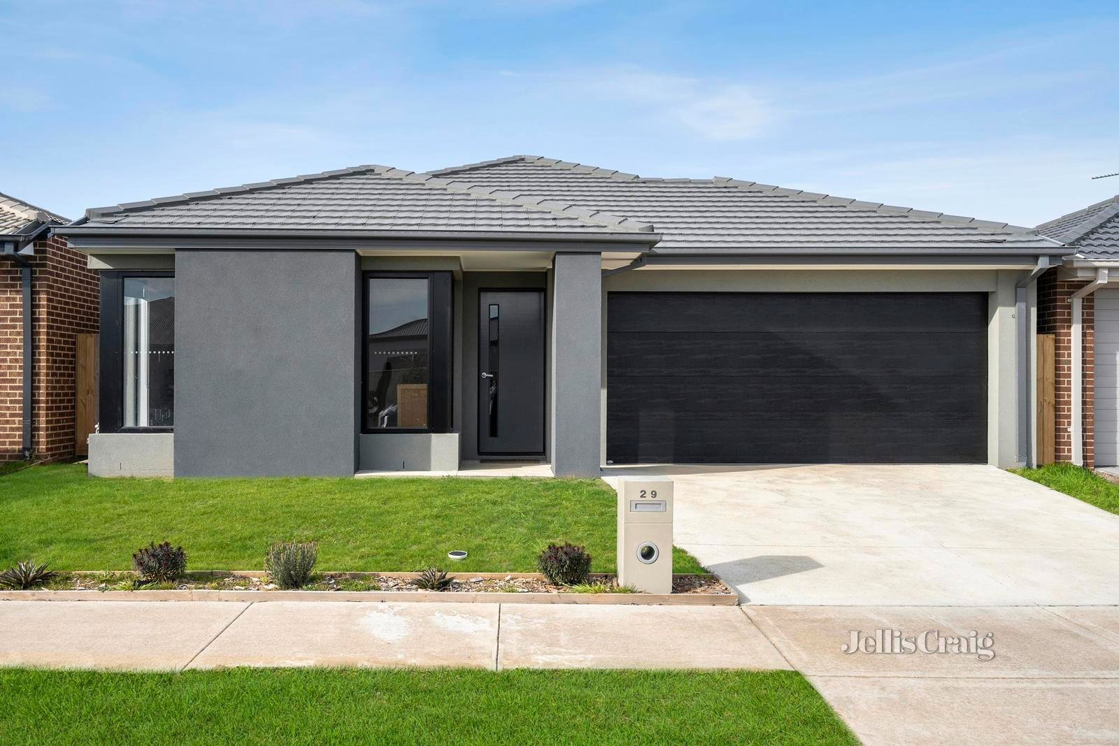 29 Callistemon Circuit, Lara image 1