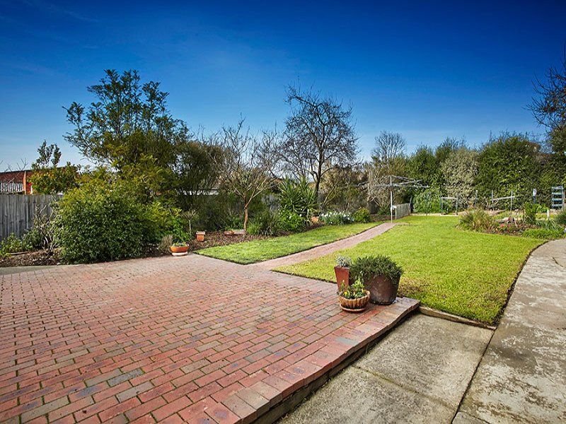 29 Cameron Road, Box Hill North image 10