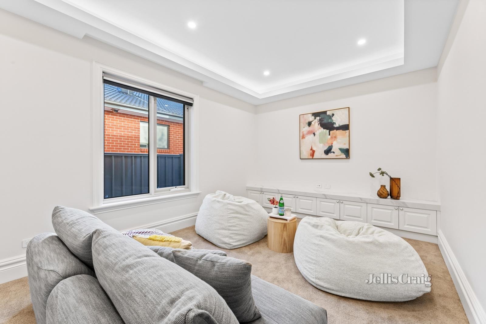 29 Canova Drive, Glen Waverley image 12