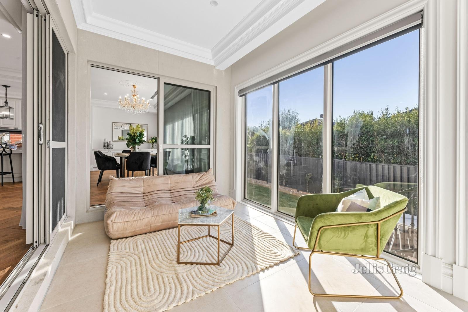 29 Canova Drive, Glen Waverley image 22