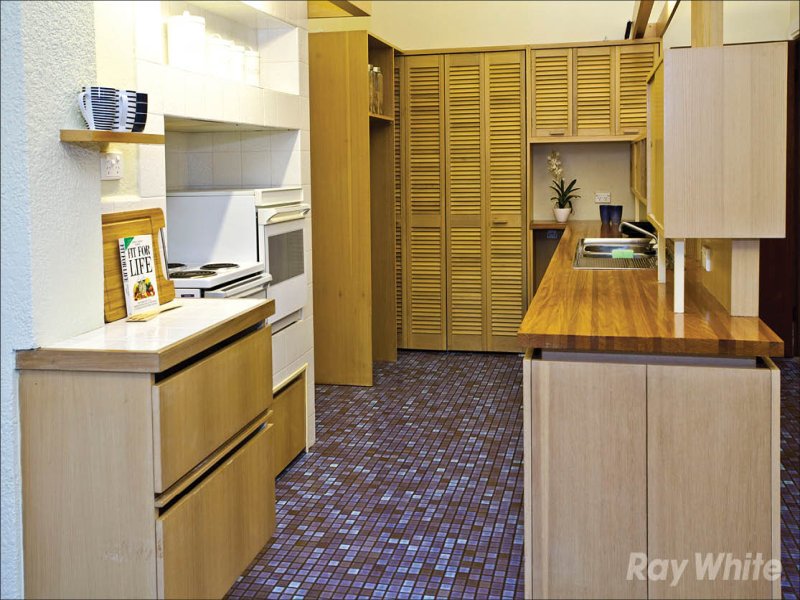 29 Celia Street, Glen Iris image 4
