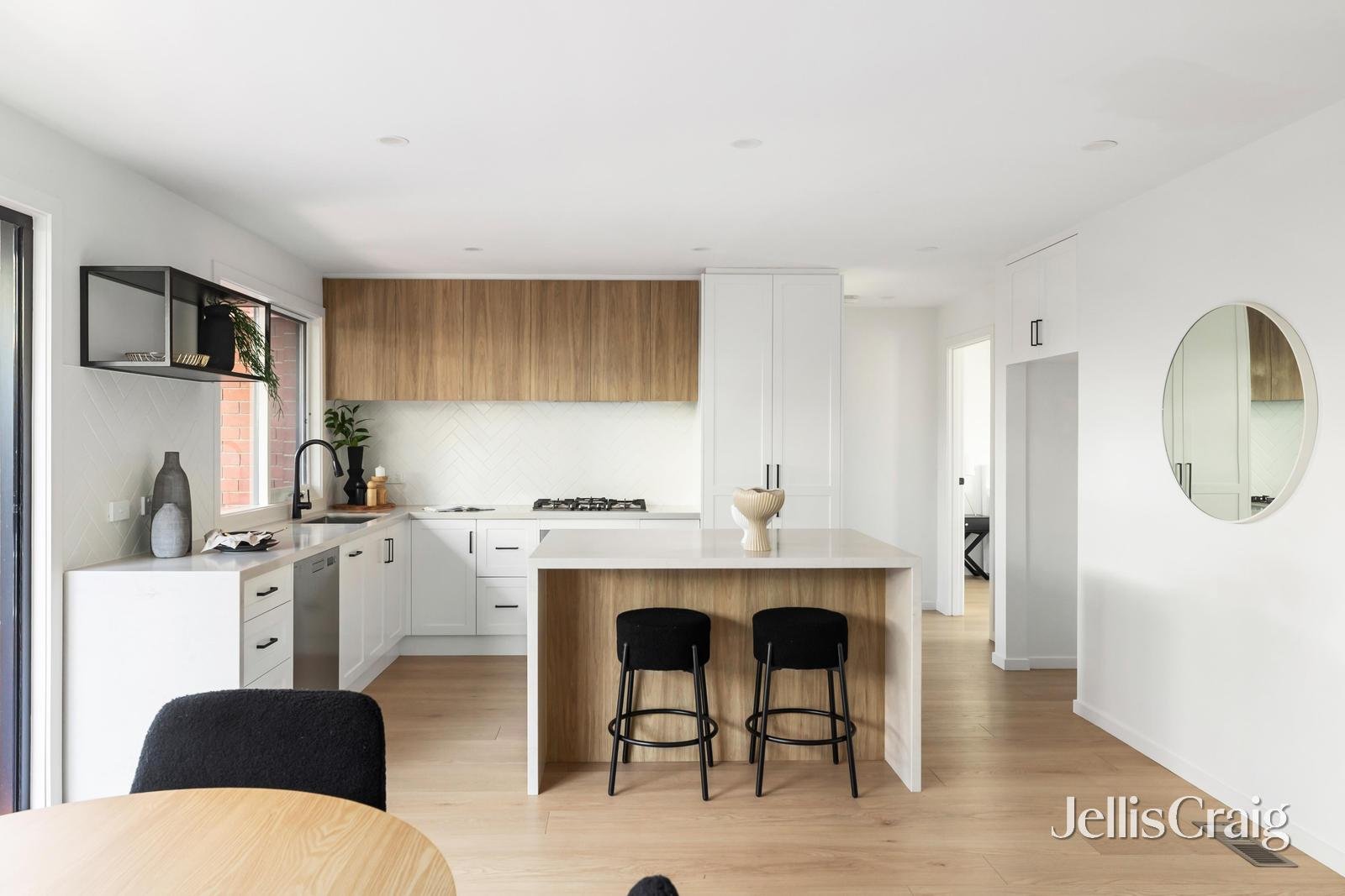 2/9 Chauvel Street, Bentleigh&nbsp;East image 5