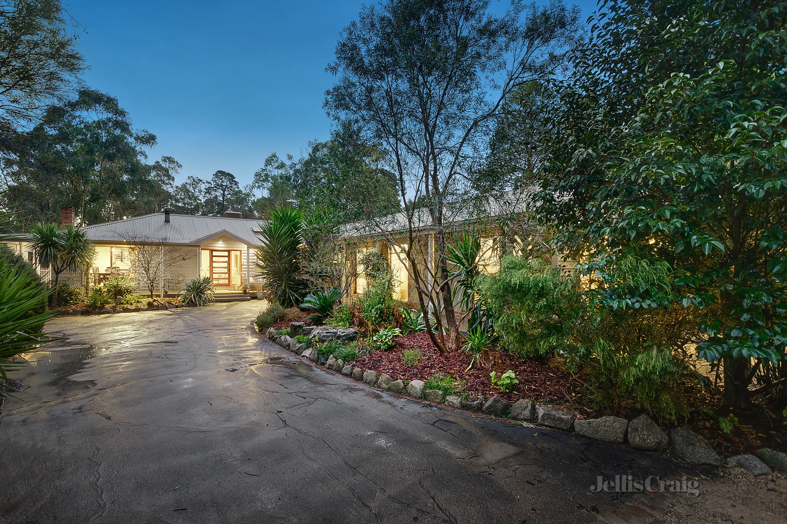 29 Cherry Tree Road, Hurstbridge image 11