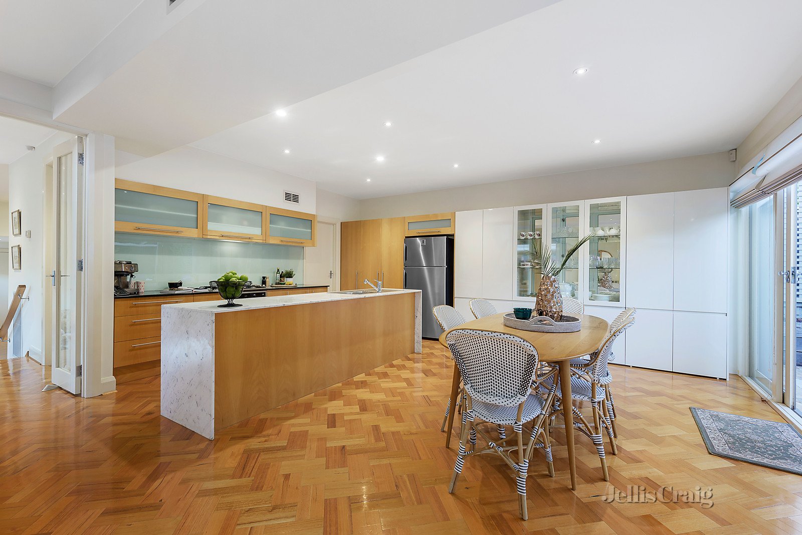 29 Clifton Road, Hawthorn East image 4