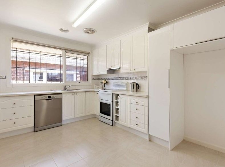 2/9 Clifton Road, Hawthorn East image 3